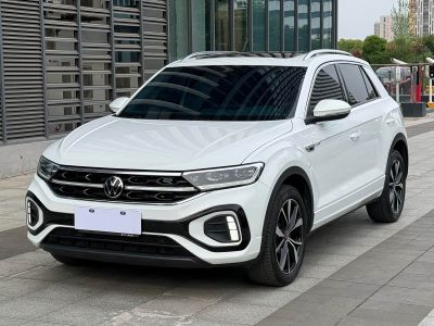 Volkswagen T-Roc, 2024 г., белый, 29 500 км Volkswagen T-Roc 2025 300TSI DSG одна ведущая ось Чэньгуан версия