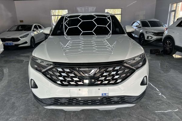 Jetta 捷达VS5, 2022 г., белый, 43 000 км Jetta 捷达VS5, 2022 г., белый, 32 000 км