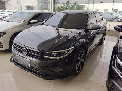 Volkswagen Bora, 2023 г., белый, 75 200 км Volkswagen Bora 2023 300TSI DSG комплектация «Цзуньсин»