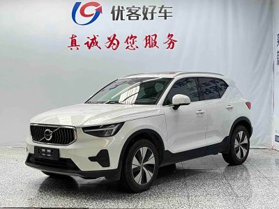 Volvo 沃尔沃XC40, 2024 г., белый, 65 000 км