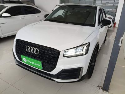 Audi A3, 2026 г., синий, 1 600 км Audi 奥迪Q2L, 2021 г., белый, 27 700 км