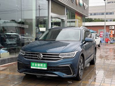 Volkswagen Tiguan L 2022 330TSI автомат одна ведущая ось R-Line комплектация «Юэсян»