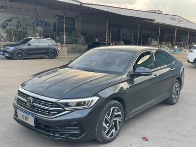 Volkswagen Sagitar, 2023 г., чёрный, 32 800 км Volkswagen Sagitar 2023 300TSI DSG комплектация «Чаоюэ»