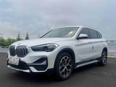 BMW X1, 2022 г., белый, 36 000 км BMW X1 2021 обновлённая версия sDrive20Li комплектация «Стиль»