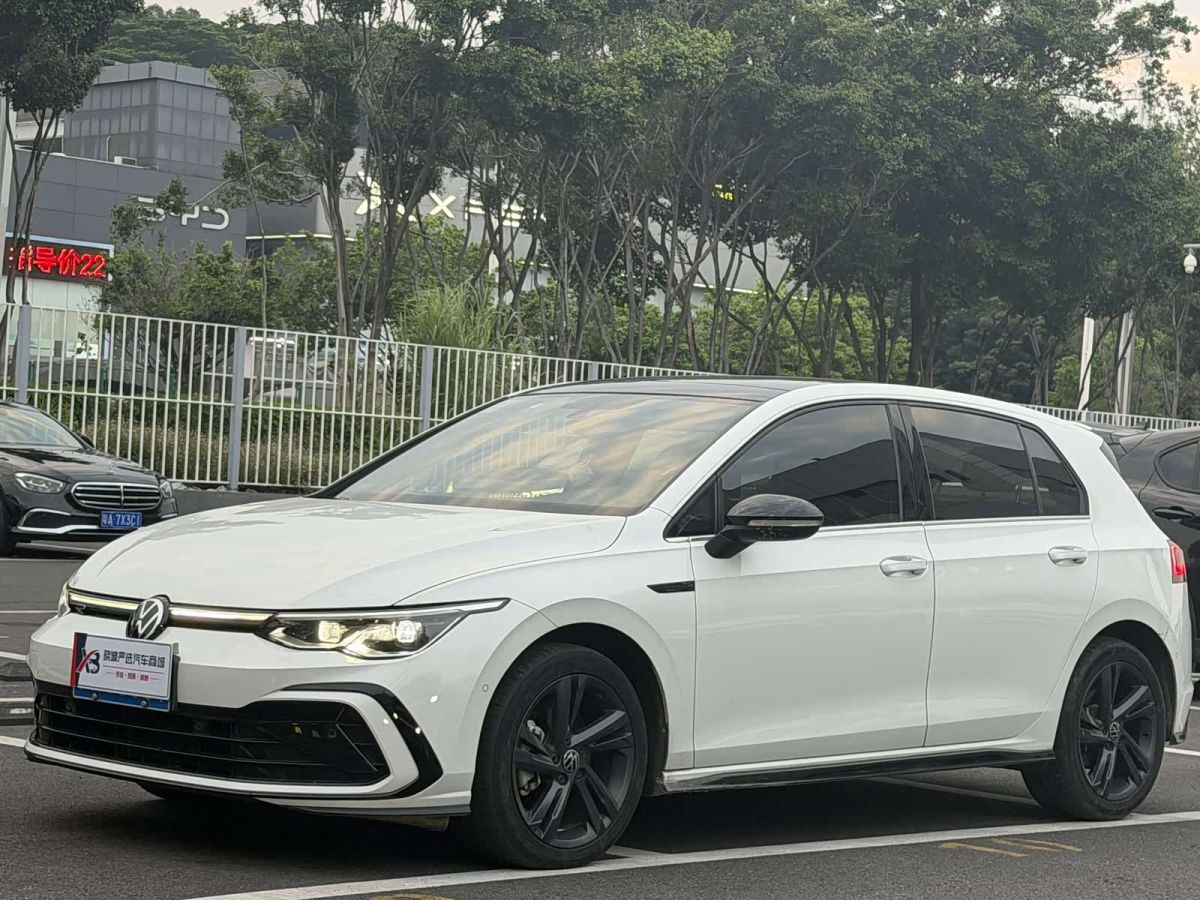 Volkswagen Golf 2023 обновлённая версия 280TSI DSG R-Line Lite