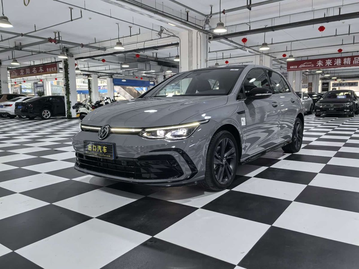 Volkswagen Golf 2023 обновлённая версия 280TSI DSG R-Line Lite