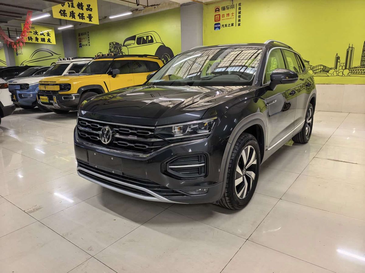 Volkswagen Tayron 2020 330TSI одна ведущая ось комплектация «Люкс Чжилянь»
