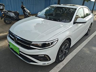 Volkswagen Bora, 2023 г., шампань / коричневый, 40 000 км Volkswagen Bora 2024 200TSI DSG Юэсин PROверсия