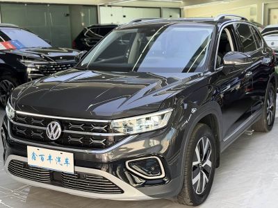 Volkswagen Tayron 2023 330TSI одна ведущая ось комплектация «Люкс Plus», исполнение «Цзиньцзе»