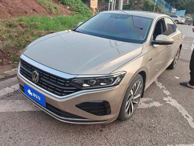 Volkswagen Passat PHEV, 2026 г., чёрный, 100 км Volkswagen Passat 2022 330TSI Люкс