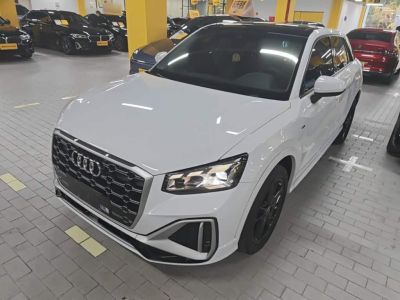 Audi 奥迪Q2L, 2022 г., белый, 18 600 км