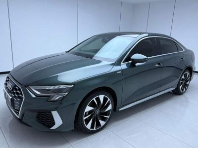 Audi A3, 2022 г., зелёный, 26 000 км