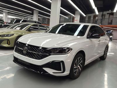 Volkswagen Lavida, 2024 г., белый, 15 000 км Volkswagen Lavida 2024 300TSI DSG исполнение «Звёздное небо» комплектация «Маньи»
