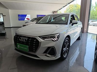 Audi Q3, 2023 г., белый, 14 400 км Audi 奥迪Q3, 2023 г., белый, 18 200 км