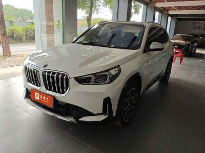 BMW X1, 2024 г., белый, 39 000 км BMW X1 2024 sDrive25Li X设计套装