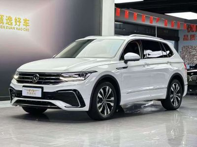Volkswagen Tiguan L 2023 330TSI автомат одна ведущая ось R-Line комплектация «Юэсян»