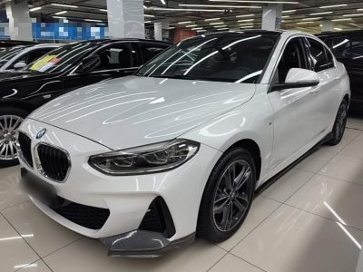 BMW 1 серия, 2022 г., белый, 60 000 км BMW 1 серия 2021 обновлённая версия 120i M Спорт