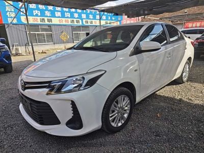 Toyota Vios FS, 2023 г., белый, 17 000 км Toyota Vios, 2021 г., белый, 53 200 км