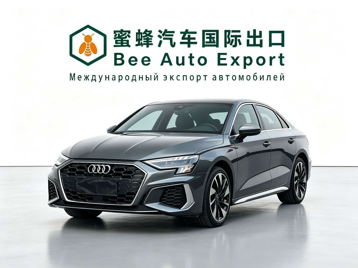 Audi A3, 2023 г., серебристый / серый, 19 000 км
