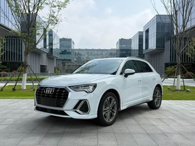 Audi 奥迪Q3, 2021 г., белый, 40 000 км
