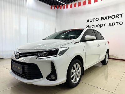 Toyota Vios, 2022 г., белый, 37 500 км Toyota Vios, 2023 г., белый, 41 000 км