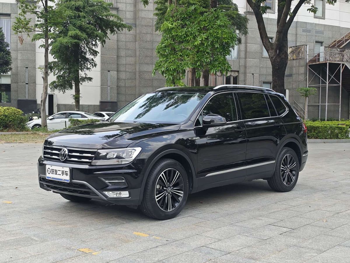 Volkswagen Tiguan L 2021 330TSI автомат одна ведущая ось комплектация «Умный комфорт»