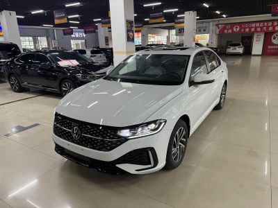 Volkswagen Lavida, 2025 г., чёрный, 28 500 км Volkswagen Lavida 2026 1.5L автомат исполнение «Звёздное небо» пять миллионов версия