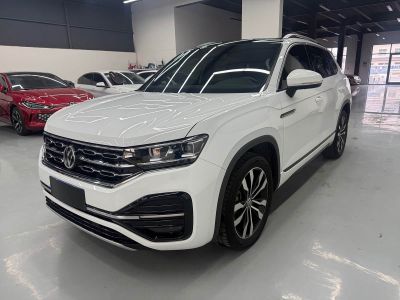 Volkswagen Tayron GTE, 2023 г., белый, 71 900 км Volkswagen Tayron 2021 380TSI полный привод R-Line Чжилянь версия