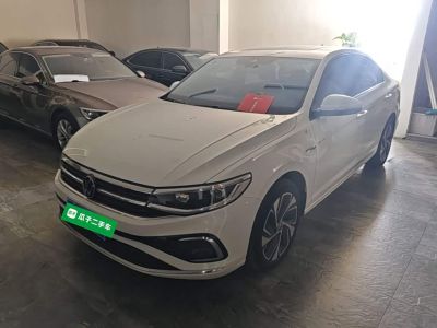 Volkswagen Bora, 2023 г., шампань / коричневый, 40 000 км Volkswagen Bora 2023 300TSI DSG комплектация «Цзуньсин»