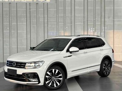 Volkswagen Tiguan L PHEV, 2024 г., белый, 64 000 км Volkswagen Tiguan L 2021 330TSI автомат одна ведущая ось R-Line комплектация «Юэсян»