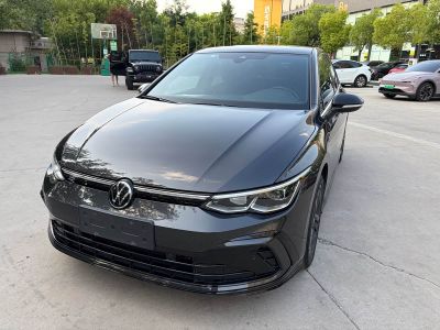 Volkswagen Golf, 2022 г., чёрный, 33 800 км Volkswagen Golf 2021 280TSI DSG R-Line