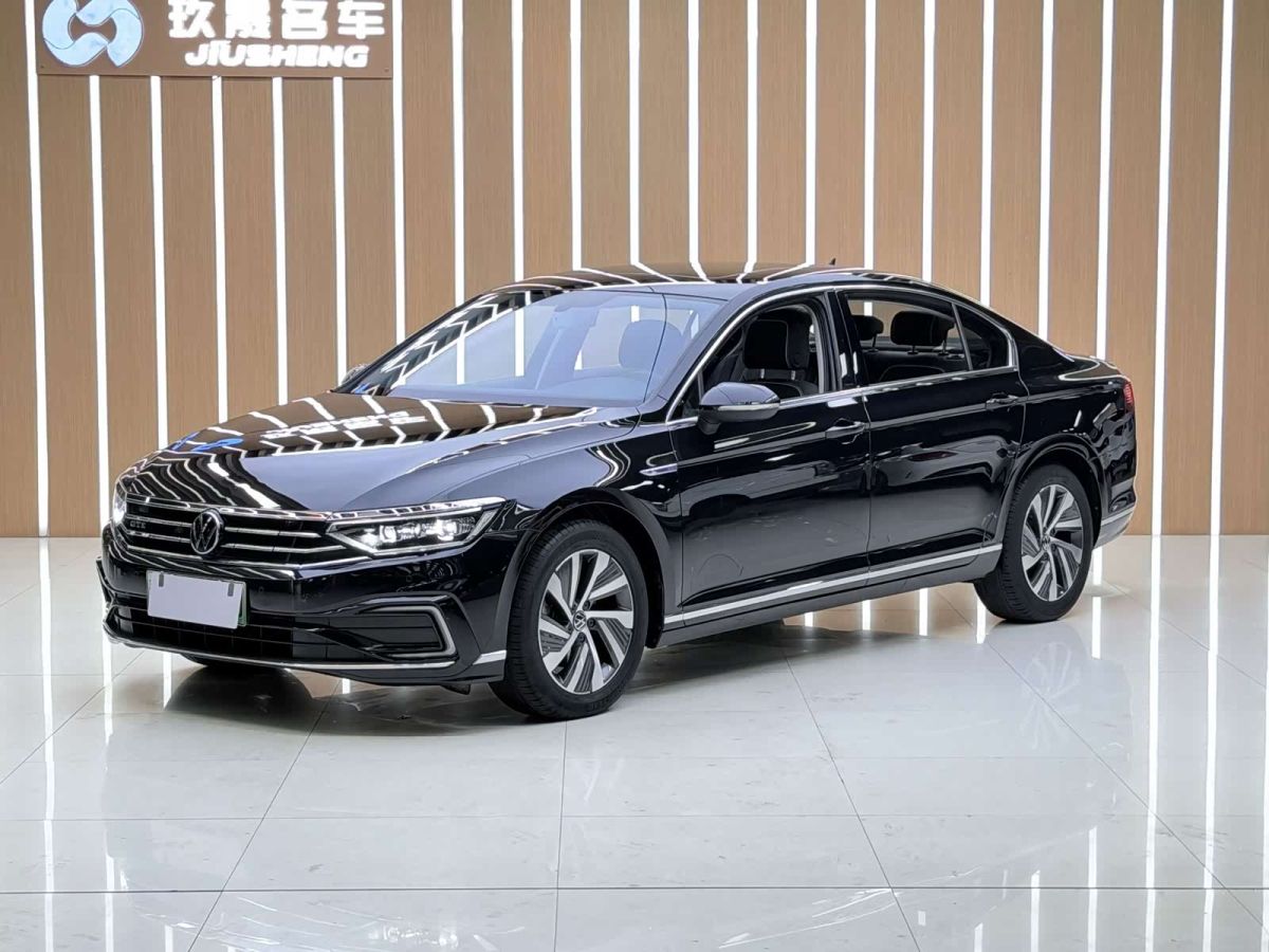 Volkswagen Magotan PHEV 2022 GTE Люкс