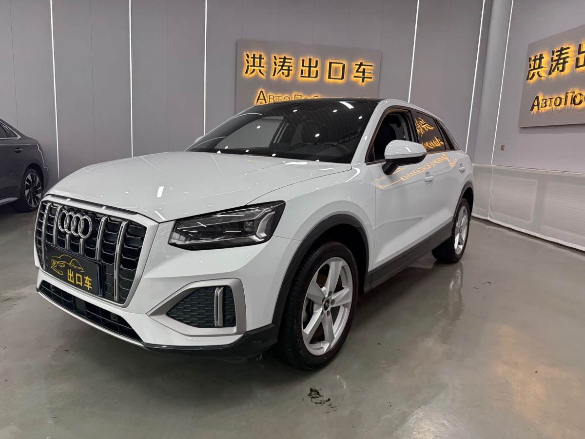Audi Q2L, 2023 г., белый, 39 000 км Audi 奥迪Q2L, 2023 г., белый, 39 000 км
