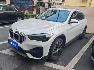 BMW X1, 2021 г., шампань / коричневый, 50 000 км BMW X1 2022 sDrive25Li комплектация «Лидер»