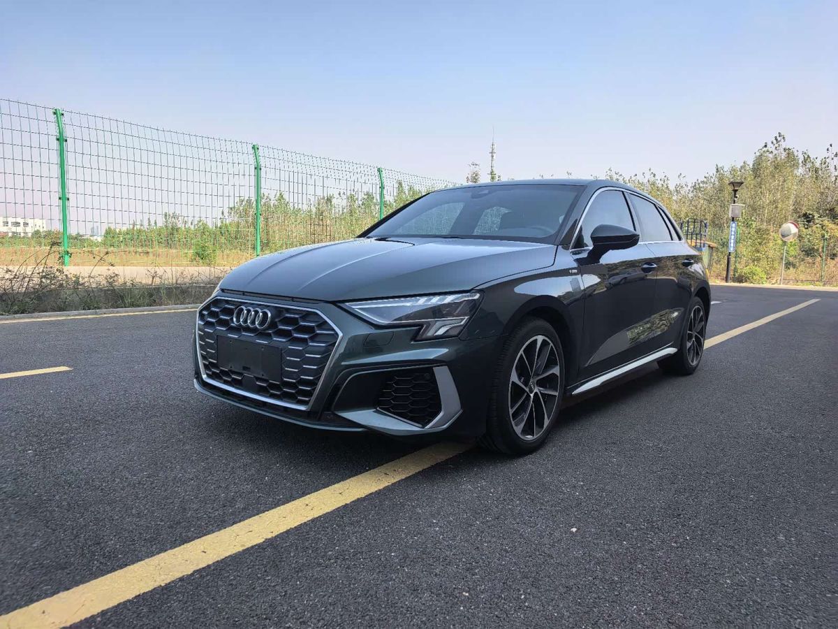 Audi A3, 2021 г., синий, 22 000 км