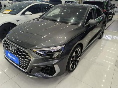Audi A3, 2024 г., зелёный, 30 900 км Audi A3, 2024 г., серебристый / серый, 13 600 км