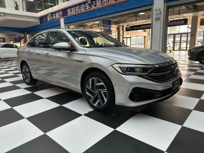Volkswagen Sagitar 2023 200TSI DSG комплектация «Чаоюэ»