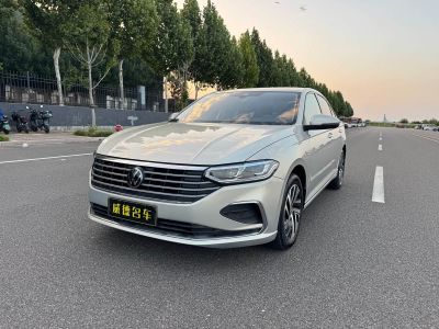 Volkswagen Lavida, 2023 г., чёрный, 55 400 км Volkswagen Lavida 2023 1.5L автомат пять миллионов версия