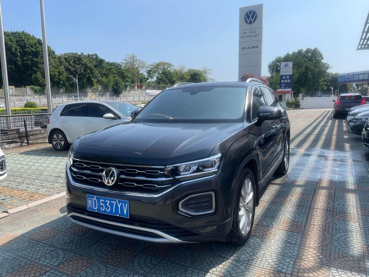 Volkswagen Tayron 2021 330TSI одна ведущая ось комплектация «Люкс Чжилянь» Plus
