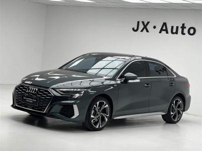 Audi A3, 2023 г., зелёный, 30 000 км