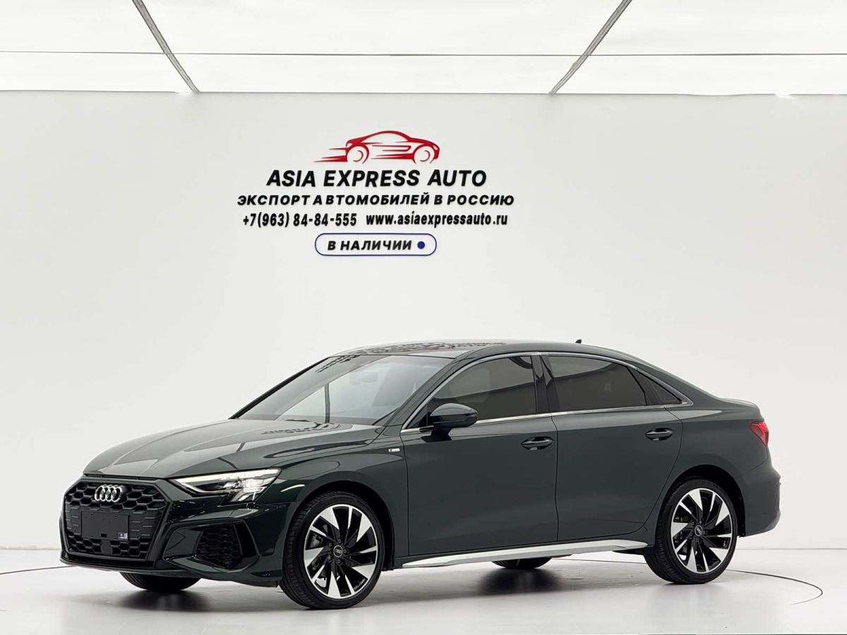 Audi A3, 2022 г., зелёный, 29 000 км Audi A3, 2022 г., зелёный, 29 000 км