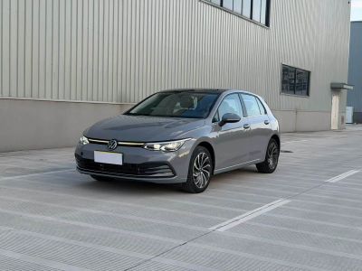 Volkswagen Golf 2021 280TSI DSG Pro стартовая серия версия