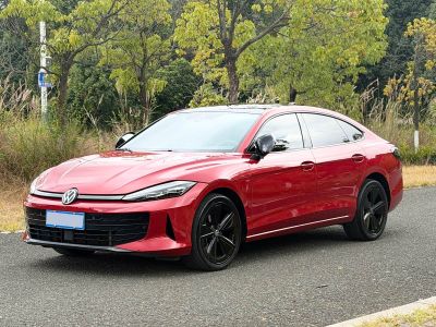 Volkswagen Lamando, 2025 г., красный / фиолетовый, 2 000 км Volkswagen Lamando 2026 Lamando L GTS 380TSI памятная серия «Линфэн Миллион»
