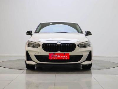BMW 1 серия 2022 125i пакет M Sport, исполнение «Ночь»