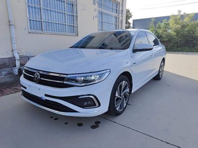 Volkswagen Bora, 2024 г., белый, 42 000 км Volkswagen Bora 2023 300TSI DSG комплектация «Цзуньсин»