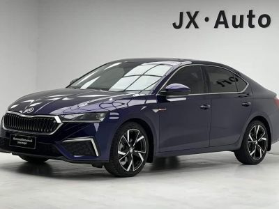 Skoda 明锐, 2022 г., красный / фиолетовый, 46 000 км