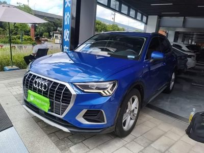 Audi Q3, 2021 г., синий, 43 700 км Audi 奥迪Q3, 2021 г., синий, 56 700 км