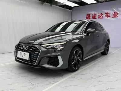 Audi A3, 2023 г., серебристый / серый, 7 700 км