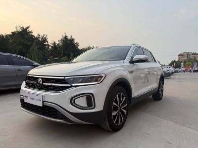 Volkswagen T-Roc, 2024 г., белый, 29 500 км Volkswagen T-Roc 2024 280TSI DSG одна ведущая ось Шигуан версия