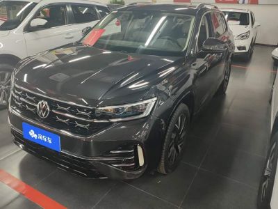 Volkswagen Tayron, 2023 г., серебристый / серый, 41 000 км Volkswagen Tayron 2023 380TSI полный привод R-Line исполнение «Гаонэн»